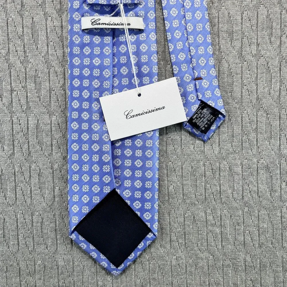 Camicissims New With‎ Tags 100% Silk Class A Men's dress tie(59x3 1/4in.)